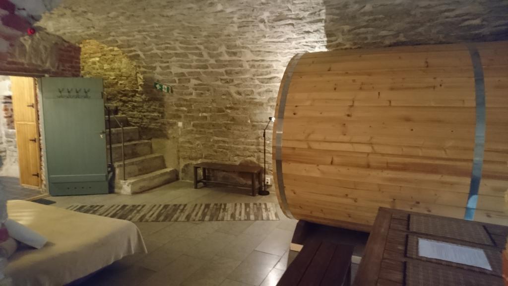 Cozy Apartment In Old Town Tallinn Exterior photo